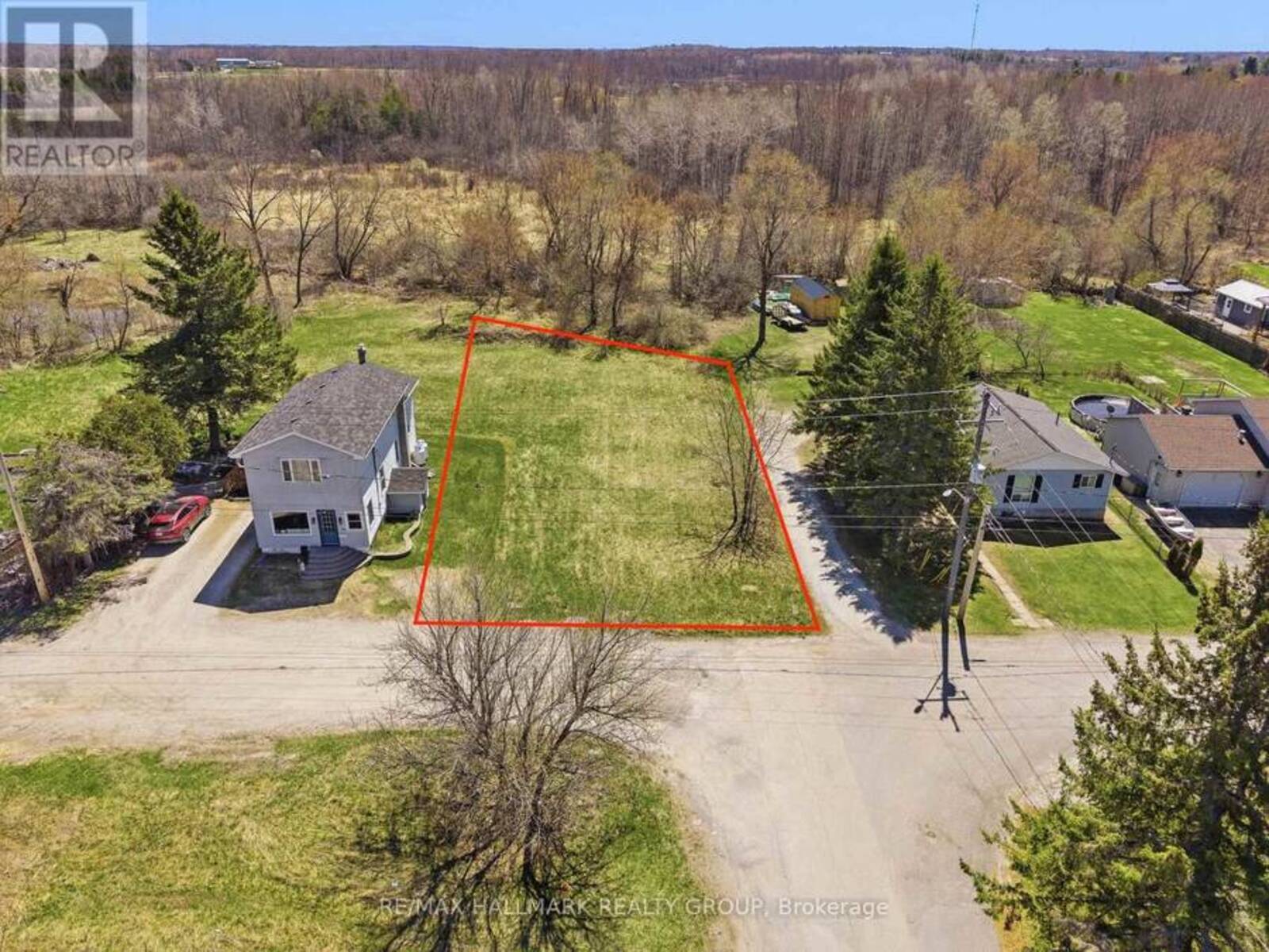 32 BROCK STREET N, Perth, Ontario K7H 1Z1