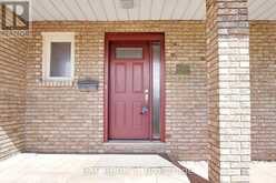 13 SHANEL PLACE | Ottawa Ontario | Slide Image Five
