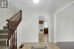 13 SHANEL PLACE | Ottawa Ontario | Slide Image Eight