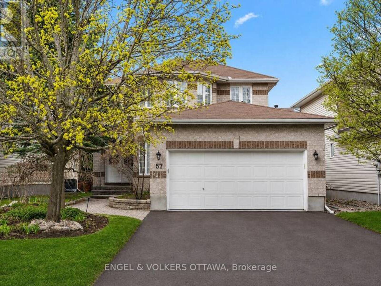 57 NEWCASTLE AVENUE, Ottawa, Ontario K2K 3B5