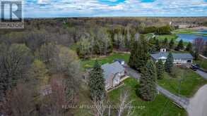 8 TUDOR CIRCLE | Rideau Lakes Ontario | Slide Image Two