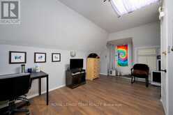 422 DONALD B MUNRO DRIVE | Ottawa Ontario | Slide Image Fifteen