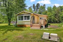 424 HUMMINGBIRD LANE | Eganville Ontario | Slide Image Five
