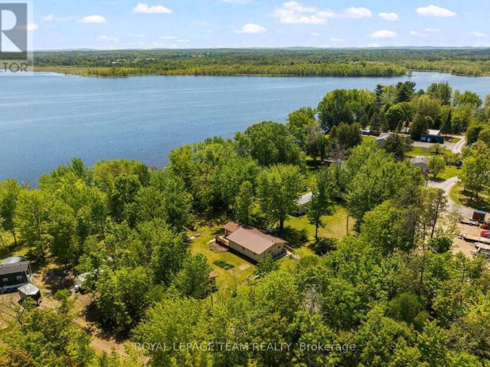 424 HUMMINGBIRD LANE, Eganville, Ontario K0J 1T0