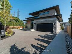 1979 PRINCE OF WALES DRIVE Ottawa Ontario, K2C 3J7