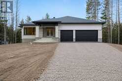 63 HOGAN DRIVE | Arnprior Ontario | Slide Image One