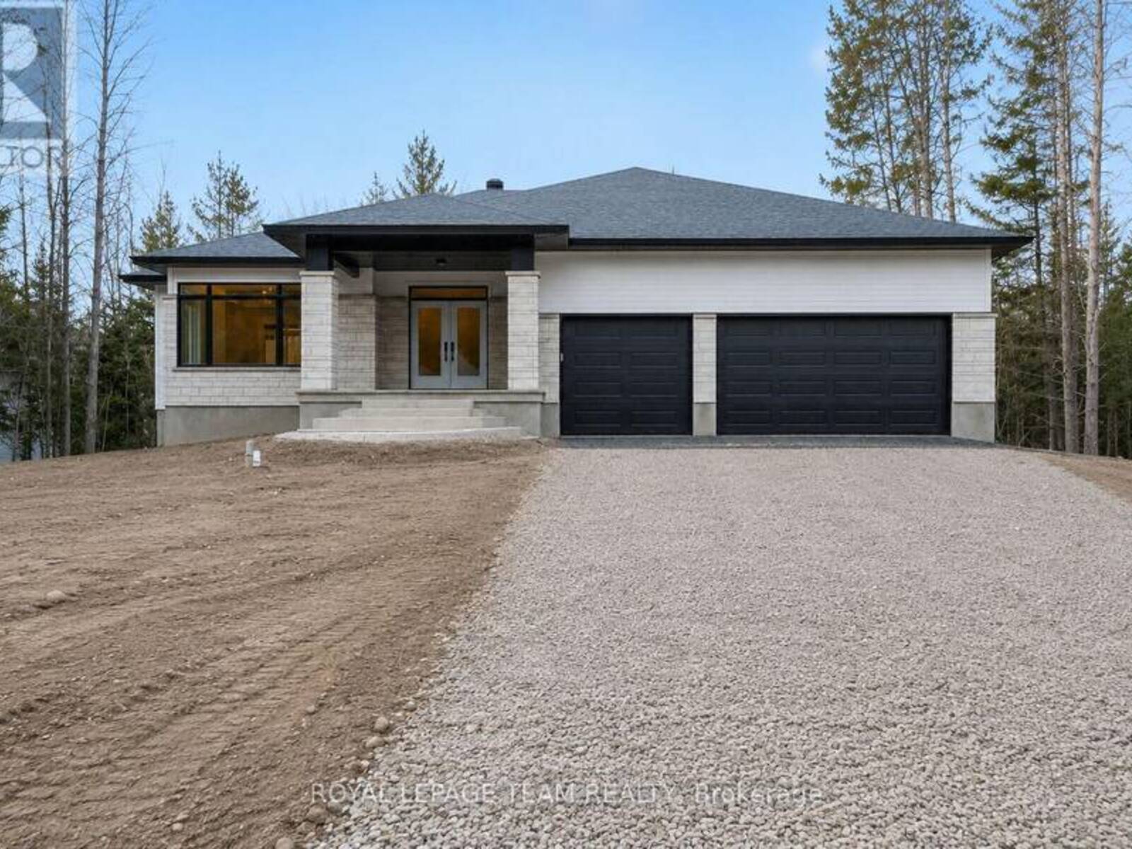 63 HOGAN DRIVE, Arnprior, Ontario K7S 0B7