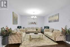 568 BOBOLINK RIDGE | Ottawa Ontario | Slide Image Nine