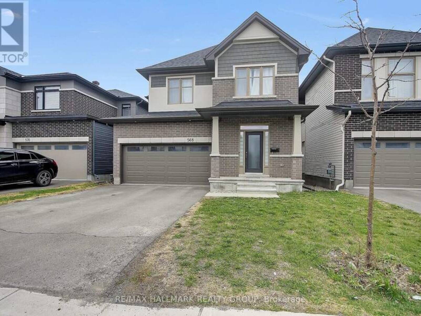 568 BOBOLINK RIDGE, Ottawa, Ontario K2S 2P4
