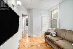 350 FIFTH AVENUE | Ottawa Ontario | Slide Image Fifteen