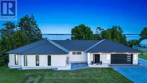 2486 HOWE ISLAND DRIVE | Gananoque Ontario | Slide Image One