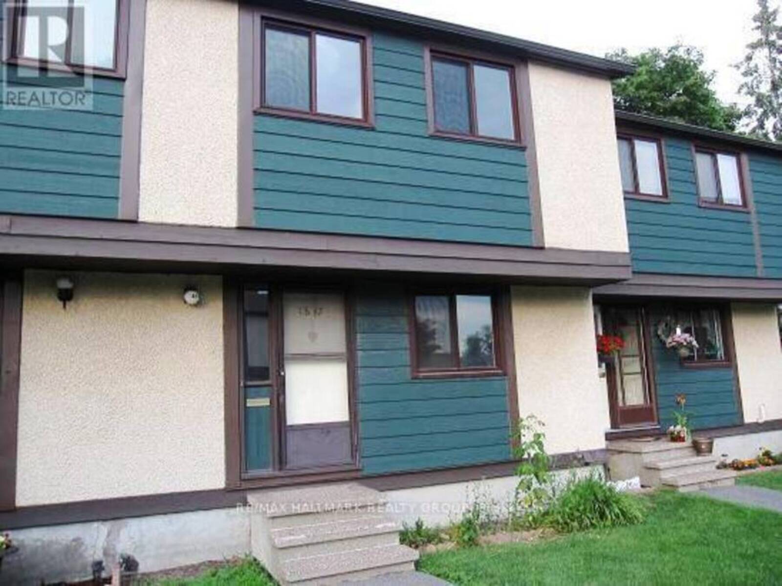 111 - 1817 MEADOWBROOK ROAD, Ottawa, Ontario K1B 4W6