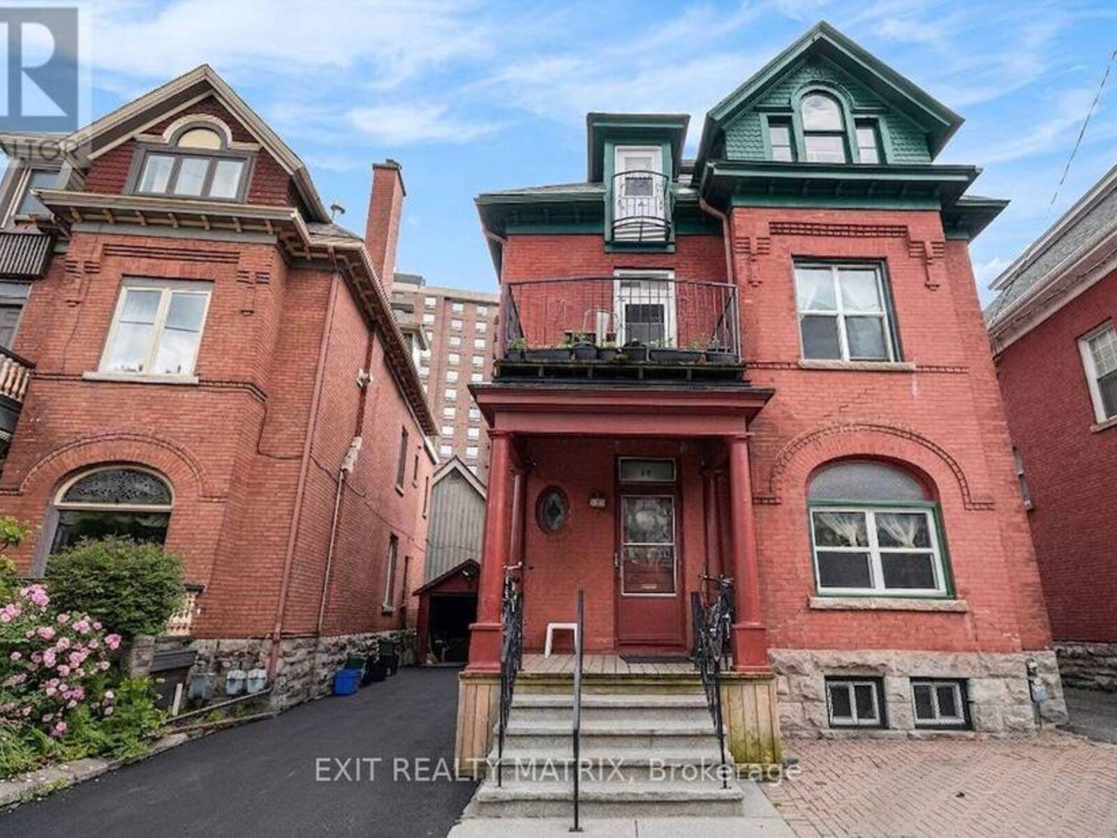 14 SOMERSET STREET W, Ottawa, Ontario K2P 0H4