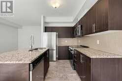 27 DUNDALK PRIVATE | Ottawa Ontario | Slide Image Nine