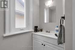 57 LEES AVENUE | Ottawa Ontario | Slide Image Thirty-seven