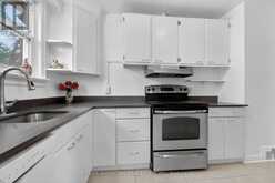 391 GREENWOOD AVENUE | Ottawa Ontario | Slide Image Twelve