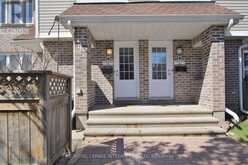 10 - 3 STONEBANK CRESCENT | Ottawa Ontario | Slide Image Four