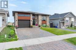 212 BELLWOOD DRIVE | Cornwall Ontario | Slide Image Two