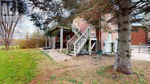 7 MEADOWVIEW DRIVE | North Grenville Ontario | Slide Image Thirteen