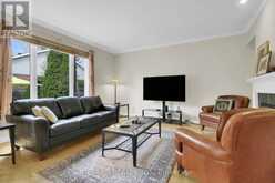 7 STONECROFT TERRACE | Ottawa Ontario | Slide Image Twelve