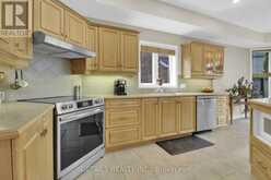 7 STONECROFT TERRACE | Ottawa Ontario | Slide Image Six