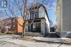 31 COMMANDA WAY | Ottawa Ontario | Slide Image One