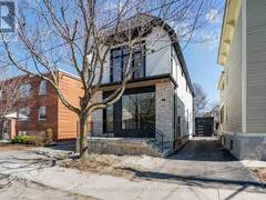 31 COMMANDA WAY Ottawa Ontario, K1M 1G1