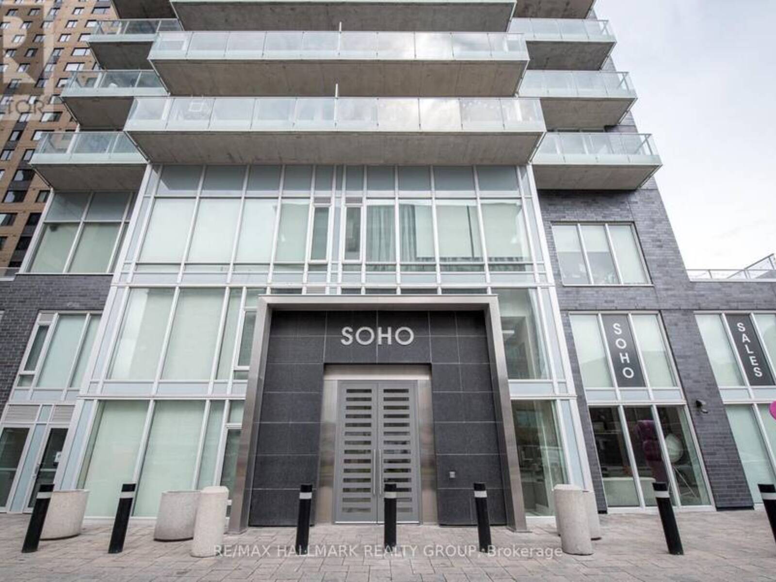502 - 111 CHAMPAGNE AVENUE, Ottawa, Ontario K1S 5V3