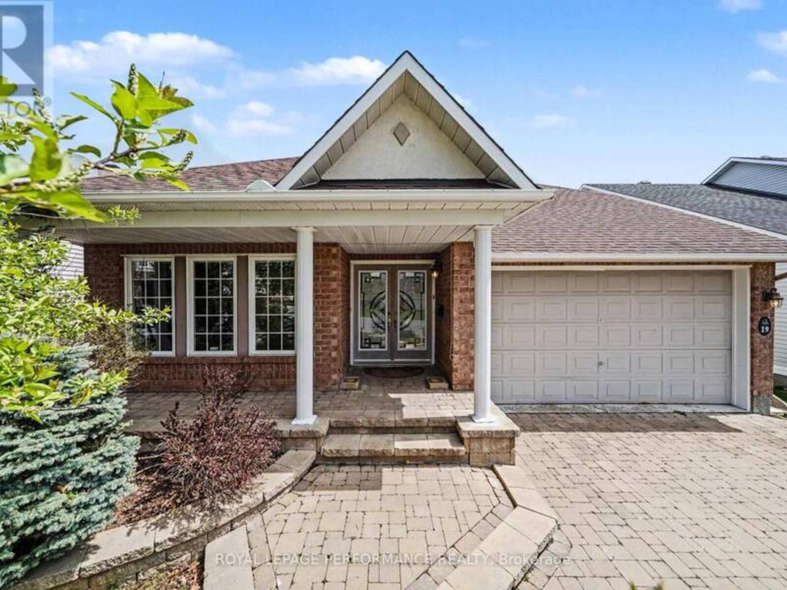 19 SETTLERS RIDGE WAY, Ottawa, Ontario K2J 4V3