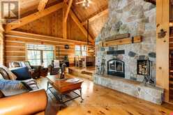 2275 PALMERSTON LAKE | North Frontenac Ontario | Slide Image Ten