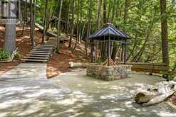2275 PALMERSTON LAKE | North Frontenac Ontario | Slide Image Four
