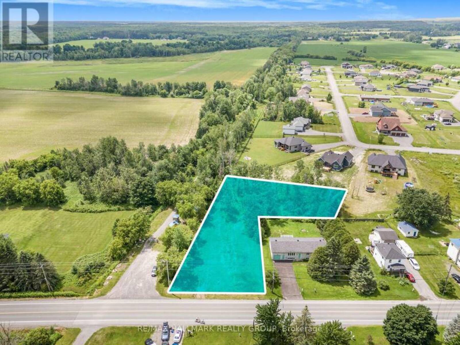 3258 GENDRON ROAD, Clarence-Rockland, Ontario K0A 2A0