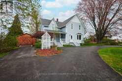 11719 LAKESHORE DRIVE | Morrisburg Ontario | Slide Image Four