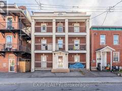 118 ROCHESTER STREET Ottawa Ontario, K1R 7M1