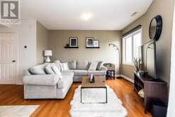 6 - 1210 MCWATTERS ROAD | Ottawa Ontario | Slide Image Five