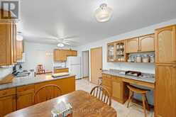 7 CENTREPARK DRIVE | Ottawa Ontario | Slide Image Fifteen
