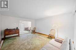 7 CENTREPARK DRIVE | Ottawa Ontario | Slide Image Five