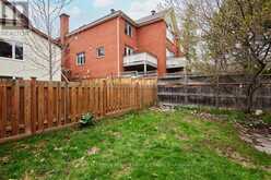 19 WINDSOR AVENUE | Ottawa Ontario | Slide Image Nineteen