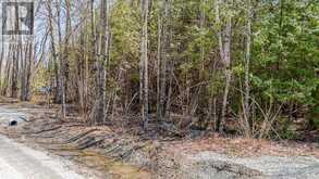 279 BROWN ROAD | Smiths Falls Ontario | Slide Image Thirteen