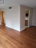 706 - 470 LAURIER AVENUE W | Ottawa Ontario | Slide Image Twelve