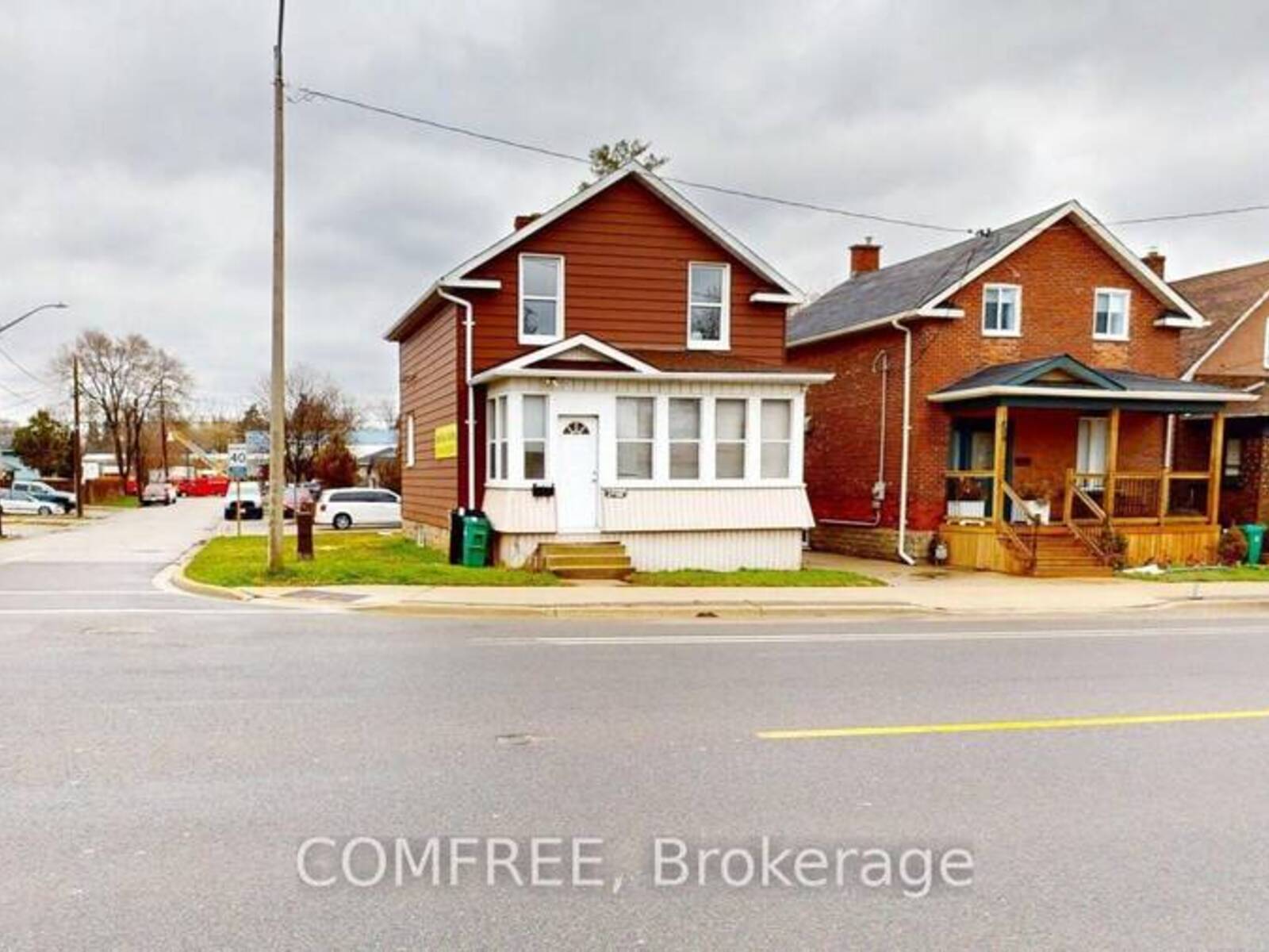 1405 KING STREET E, Cambridge, Ontario N3H 3R3