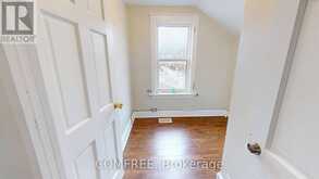 1405 KING STREET E | Cambridge Ontario | Slide Image Eighteen