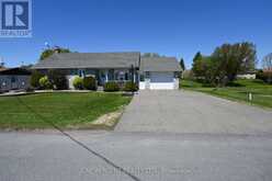 2010 RUE DU PARC STREET W | Alfred and Plantagenet Ontario | Slide Image One