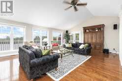 1 RIDEAU GLEN DRIVE | Ottawa Ontario | Slide Image Nine