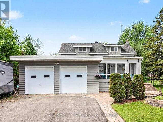 4122 BROADWAY STREET Ottawa Ontario, K0A 3J0 - 2 Bedrooms Home For Sale