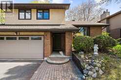6 BYRD CRESCENT | Ottawa Ontario | Slide Image Two