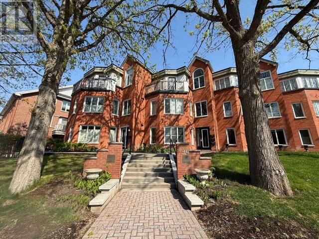 C - 130 GREENFIELD AVENUE Ottawa Ontario, K1S 5L2 - 2 Bedrooms Condo For Sale