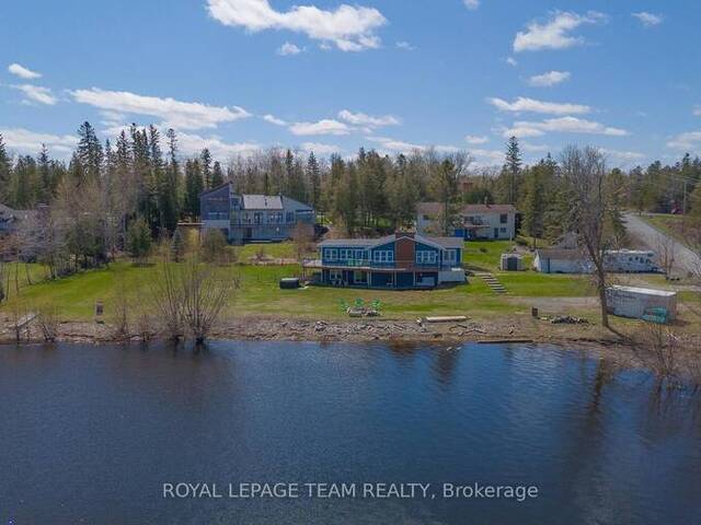 220 VANCES SIDE ROAD Ottawa Ontario, K0A 1T0 - 4 Bedrooms Waterfront Home For sale