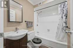 2102 - 415 GREENVIEW AVENUE | Ottawa Ontario | Slide Image Nineteen