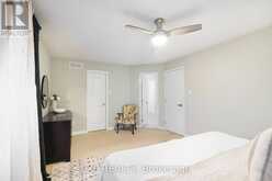 34 AVONMORE CRESCENT | Ottawa Ontario | Slide Image Thirteen